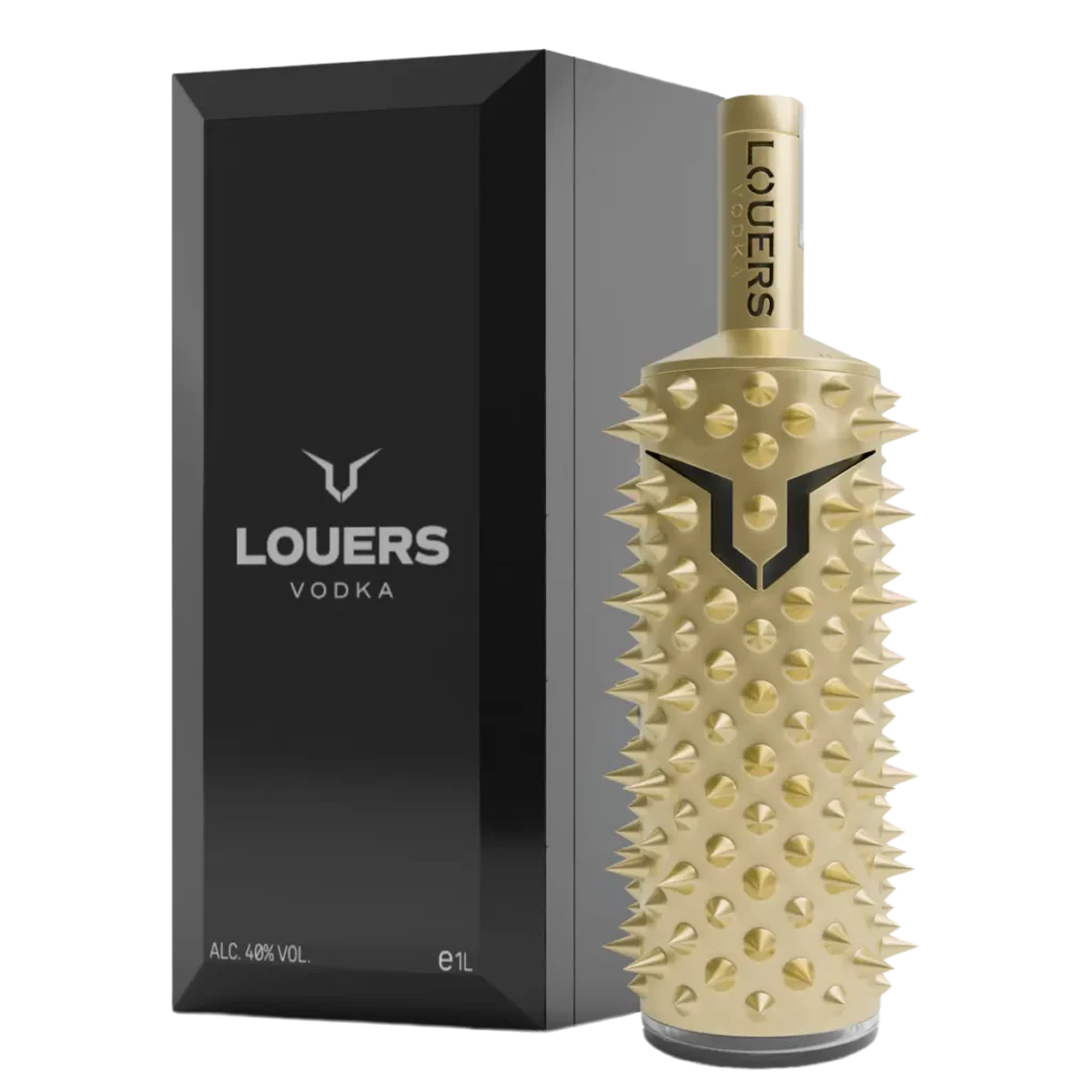 Louers Metal Limited Edition vodka in a gold spiked bottle and black wooden packaging, frontal view of the set.