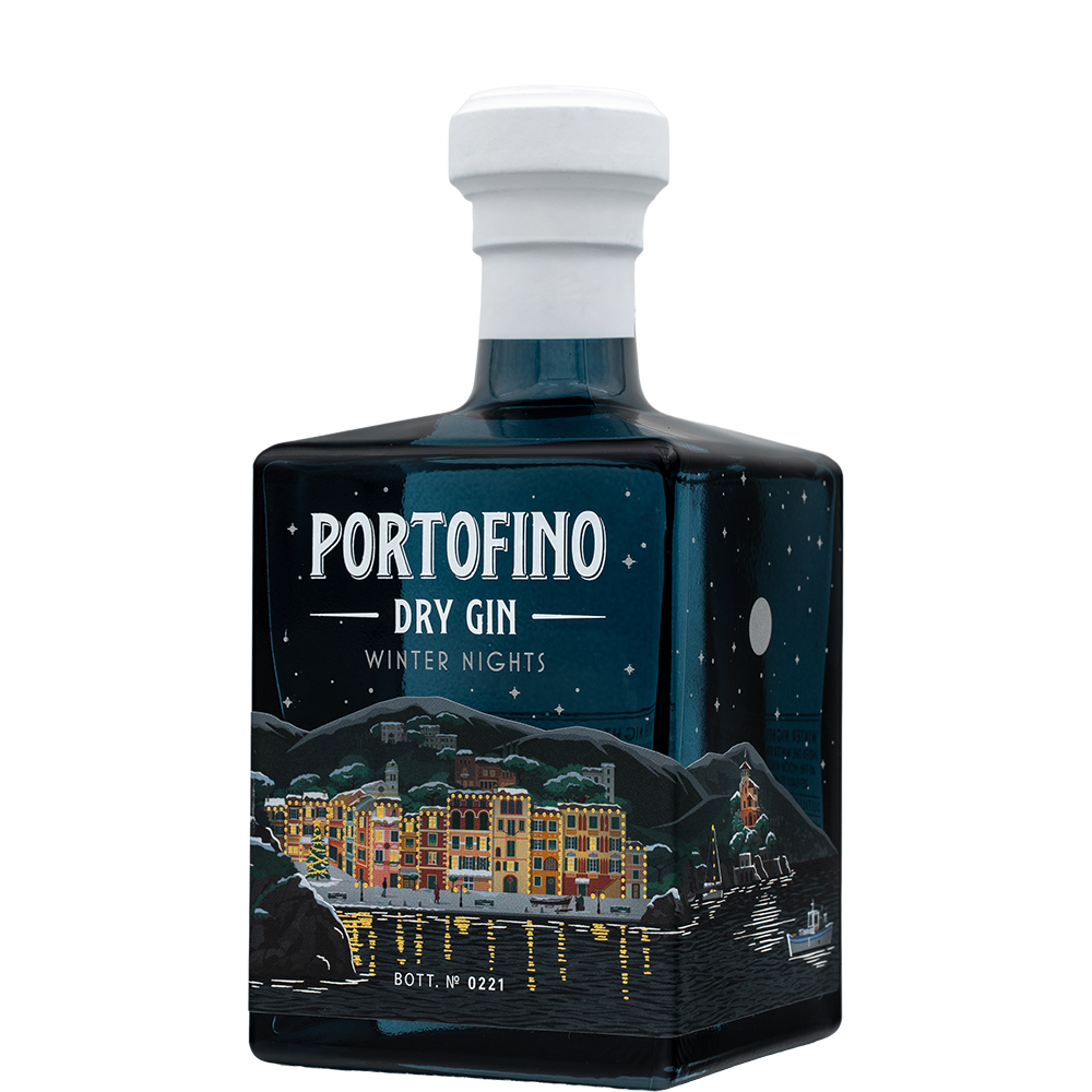 Portofino Dry Gin Winter Nights 500 ml – butelka pod kątem z panoramą Portofino i srebrnym księżycem na bocznej ściance
